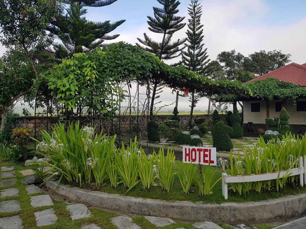 Palaisdaan Hotel And Restaurant Bagabag Экстерьер фото